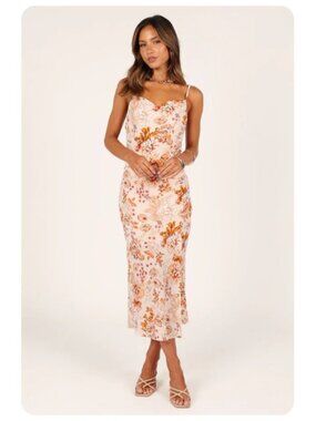 NWT Petal & Pup Yelena Satin Floral Spaghetti Strap Cowl Neck Maxi Dress sz US 8